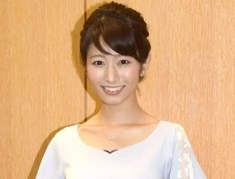 フジ女子アナ・海老原優香の性格は健気?久慈アナとの不仲説や同期は誰?